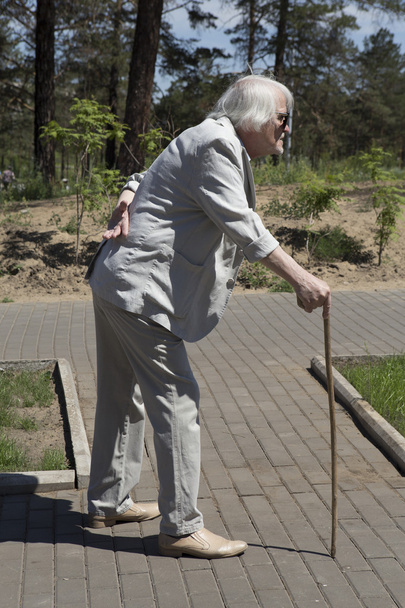 starší muž s bolestí zad - Fotografie, Obrázek