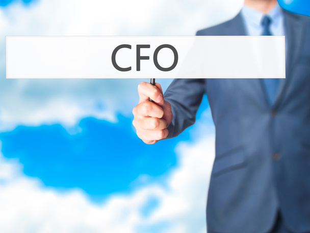 CFO (Chief Financial Officer) - Homem de negócios mostrando sinal
 - Foto, Imagem