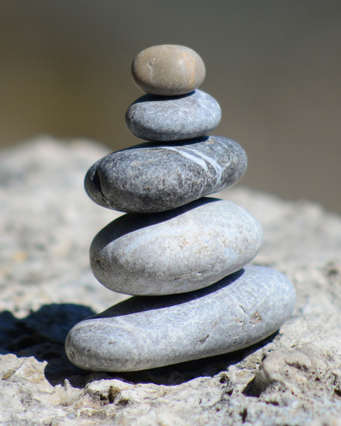 balancing pebble tower - Φωτογραφία, εικόνα