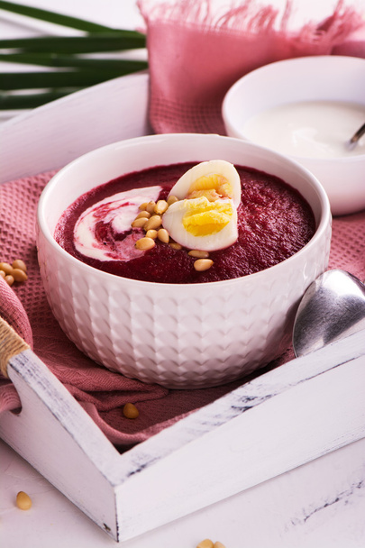 Cold summer soup with beetroot - Foto, Imagen