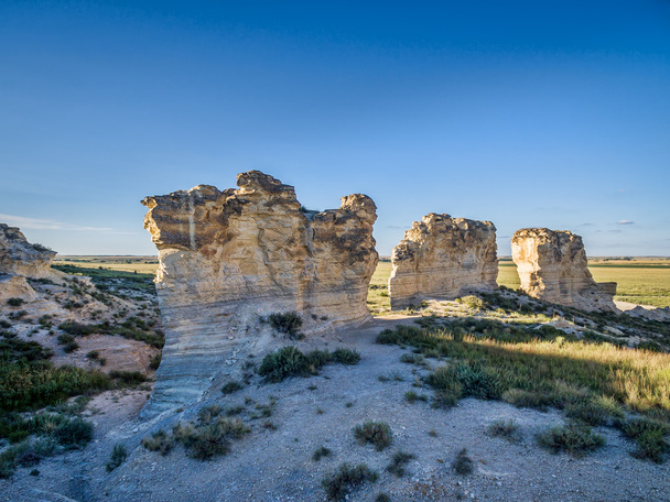 limestone pilars in Kansas prairie - Foto, Imagem