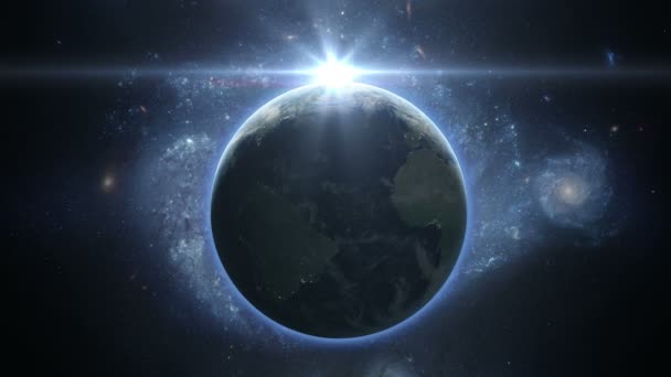 Ανατολή του ηλίου πάνω από τη γη, όπως φαίνεται από το διάστημα. Με φόντο αστέρια. 3D ρεαλιστική κινούμενα σχέδια - Πλάνα, βίντεο