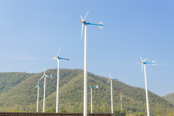 turbin wiatrowych na alternatywne źródła energii - Zdjęcie, obraz