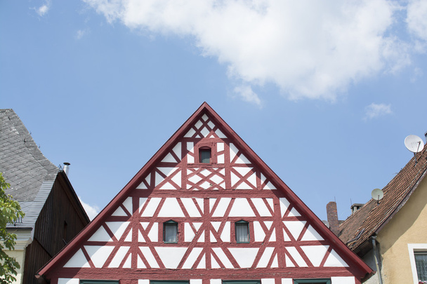 Dom w stylu Tudorów - wspaniały obiekt w sercu Niemiec - Zdjęcie, obraz