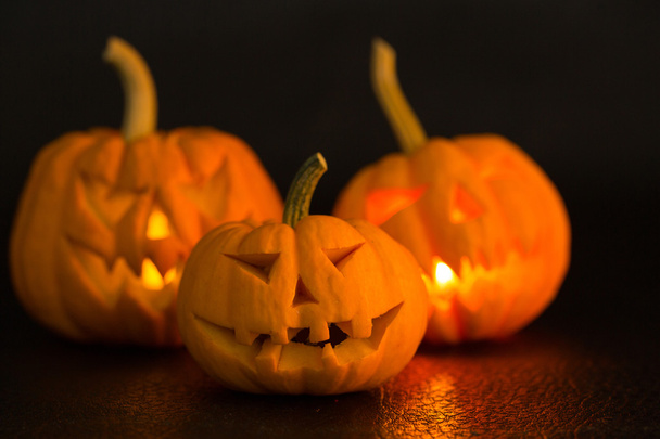 Halloween pumpkin lantern scary face in October. - Fotografie, Obrázek