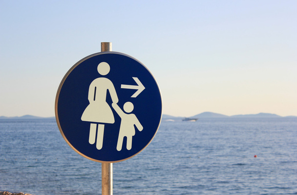 Anne ve çocuk - trafik işaretleri - Fotoğraf, Görsel