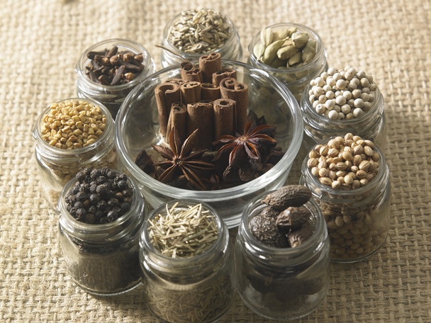 Assorted dry spices - Foto, Imagen