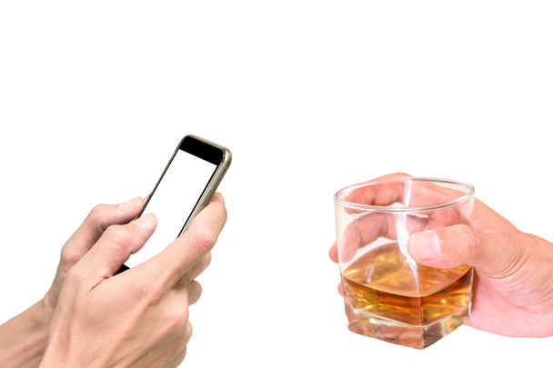 Celebración con smartphone y whisky
 - Foto, Imagen