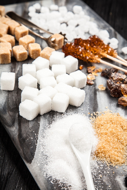 diferentes tipos de açúcar
 - Foto, Imagem