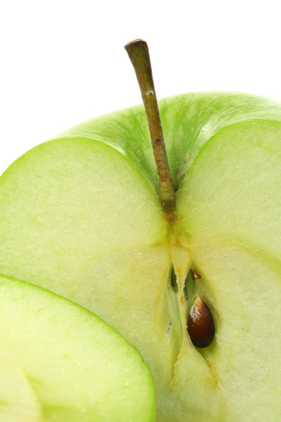 Dos mitades de manzana verde
 - Foto, Imagen