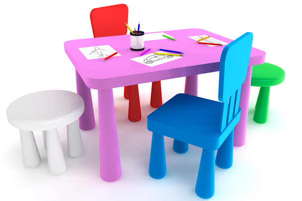 Красочные пластиковые детские стулья и стол
 - Фото, изображение