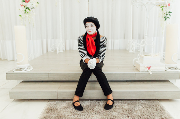 portrait of young mime girl with black hat - Photo, Image