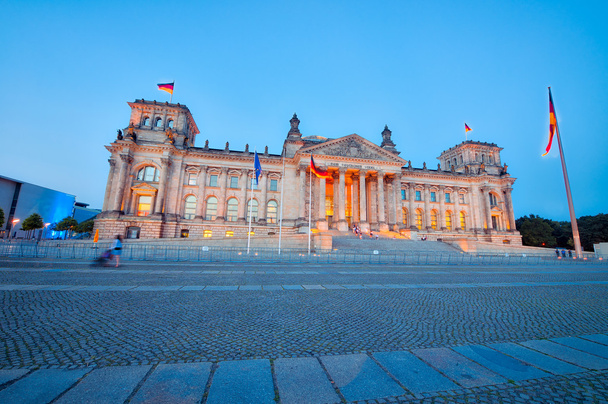 Reichstagsgebäude bei Sonnenuntergang, Berlin - Foto, Bild