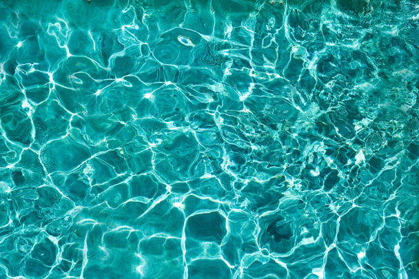 água na piscina
 - Foto, Imagem