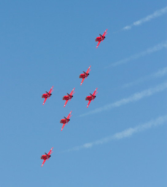 Red Arrows Aerobatic Display Team against blue sky - 写真・画像