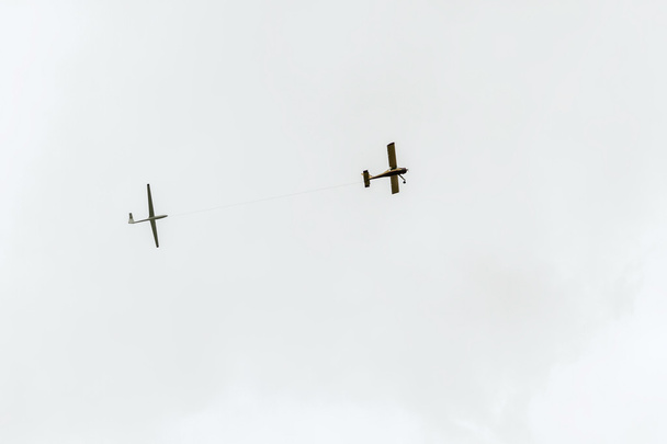 Tažný kluzák letadlo v nebi - Fotografie, Obrázek