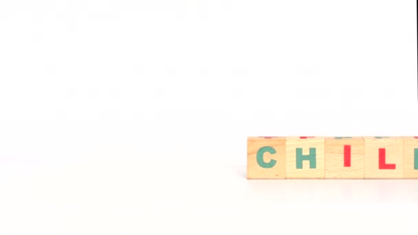 Дитяче слово з кубиків
 - Кадри, відео