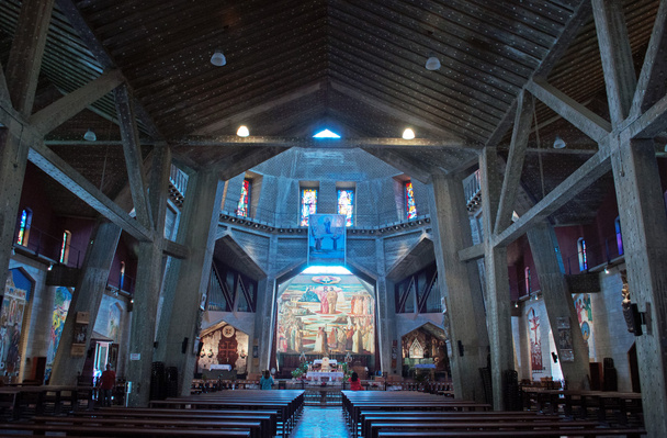Nazareth, Israël, Moyen-Orient : les intérieurs de l'église de l'Annonciation, construite en 1969 sur le lieu où l'ange Gabriel annonça la naissance de Jésus à Marie
 - Photo, image