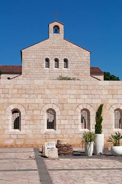 Tabgha: la Iglesia de la Multiplicación de los Panes y Peces
  - Foto, Imagen