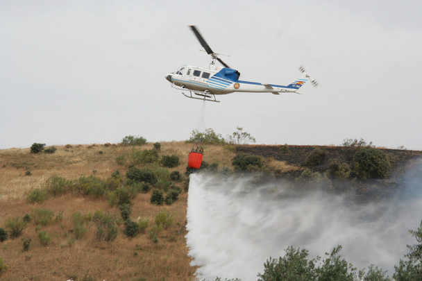 Обдарованість вертольота пожежі
 - Фото, зображення