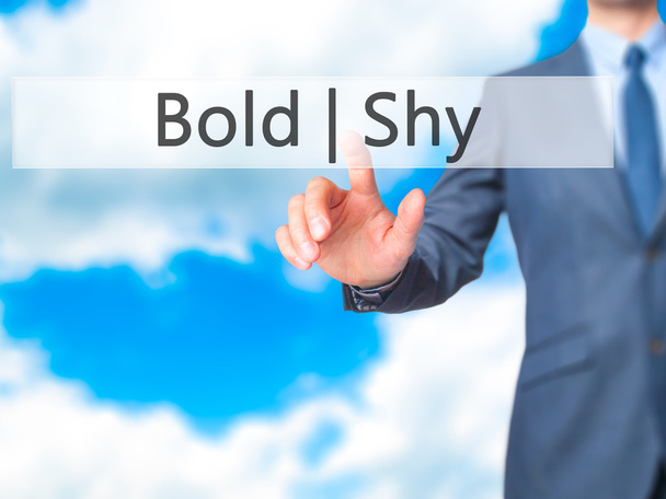 Bold Shy - Sanal ekran int İşadamı el dokunmatik düğmesi - Fotoğraf, Görsel