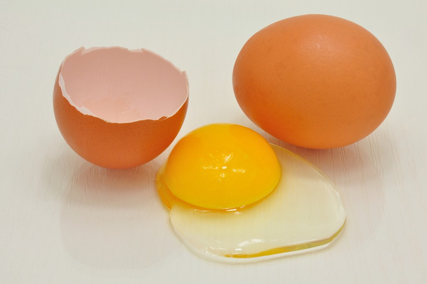 Бурые яйца
 - Фото, изображение