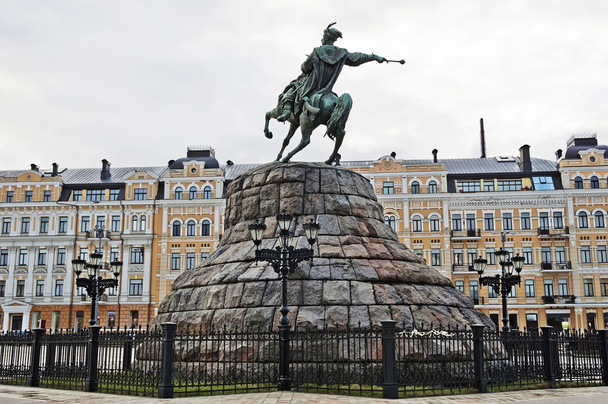 το μνημείο σε bogdan khmelnitsky - Φωτογραφία, εικόνα