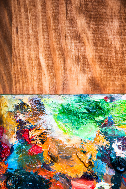 Палитра живописи на деревянном фоне
 - Фото, изображение