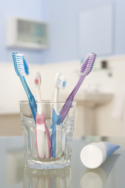 Toothbrushes and toothpaste - 写真・画像