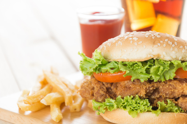 křupavé kuřecí burger - Fotografie, Obrázek