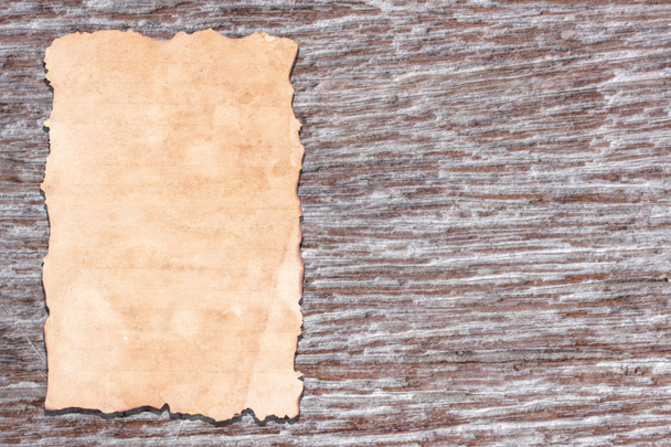 starý papír na hnědé staré dřevo - Fotografie, Obrázek