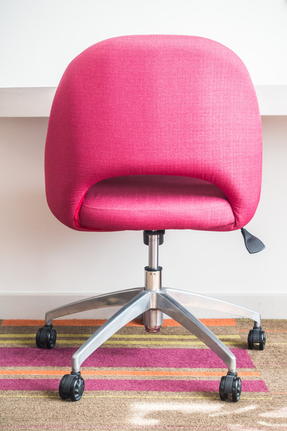 Ροζ εργασία καρέκλα - Φωτογραφία, εικόνα