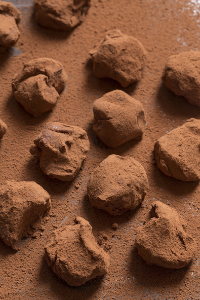 Chocolate truffles background - Fotoğraf, Görsel