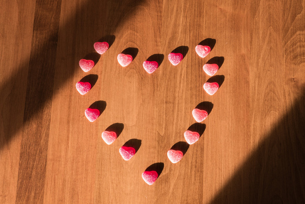 Καρδιάς γλυκά φτιαγμένα από καραμέλα - Φωτογραφία, εικόνα