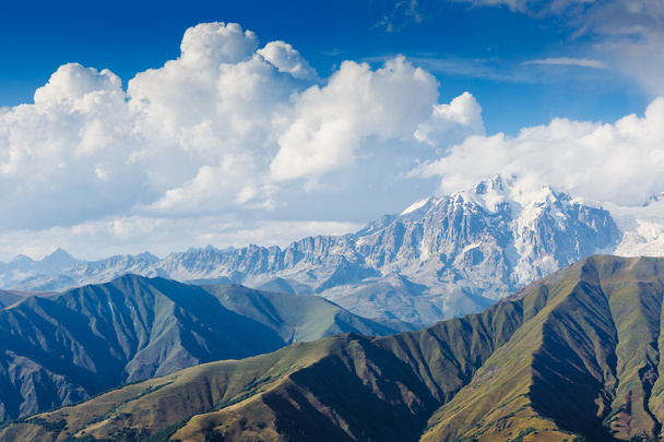 Montagnes du Caucase, Géorgie
. - Photo, image