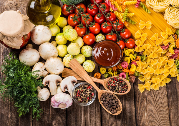Vegetables on wood. Bio Healthy food, herbs and spices. Organic  - Фото, зображення