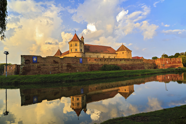 Fagaras Fortress, місто Fagaras, Румунія - Фото, зображення