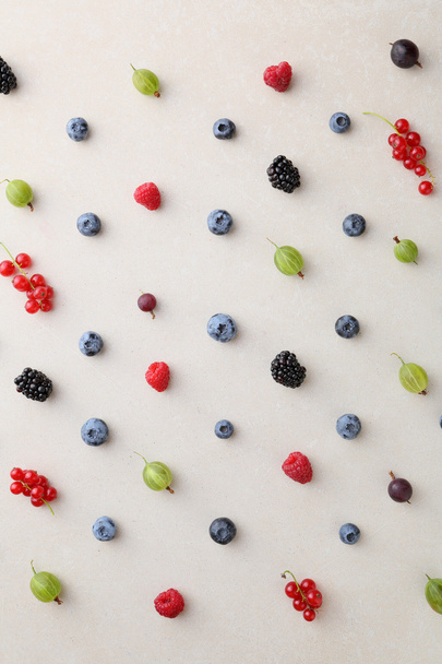 Fresh summer berries background - Фото, зображення