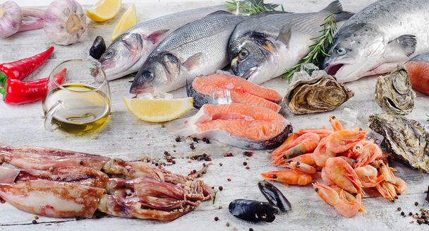 Raw fish and seafood - Фото, зображення