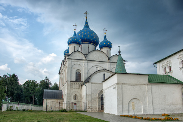 The architecture of the ancient town of Suzdal  - Zdjęcie, obraz