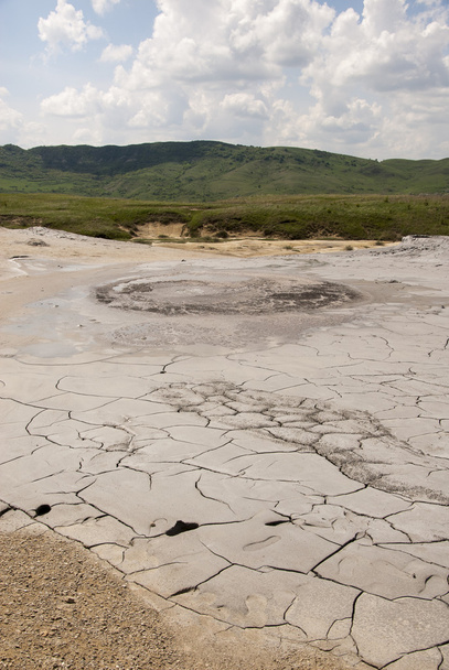Reserva de Volcanes Muddy en Rumania - Buzau - Berca
 - Foto, imagen