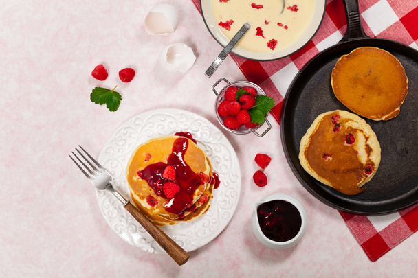 Ahududu ile Pancakes - Fotoğraf, Görsel