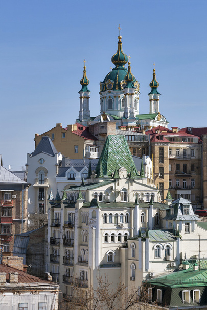 Θέα στην εκκλησία του Αγίου Ανδρέα στο Κίεβο, Ουκρανία - Φωτογραφία, εικόνα