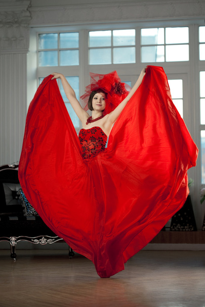 Woman in red - Foto, imagen