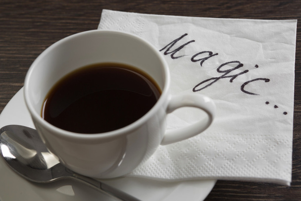 Kahve fincanı ve peçete ile haber - Fotoğraf, Görsel
