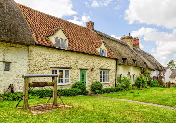 Taş evler, Great Milton, Oxfordshire, İngiltere - Fotoğraf, Görsel