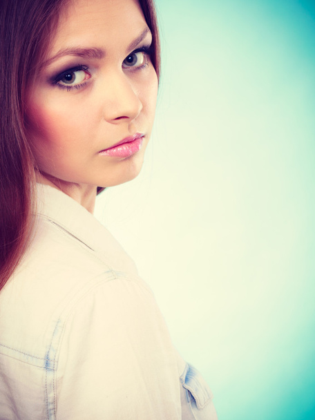 Lovely glamorous young woman portrait. - Foto, Imagen