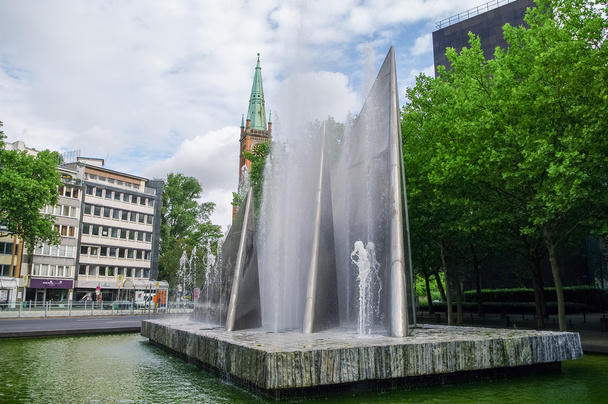 Alman Yeniden Birleşme Anıt Meydanı ve Protestan Çeşmesi  - Fotoğraf, Görsel