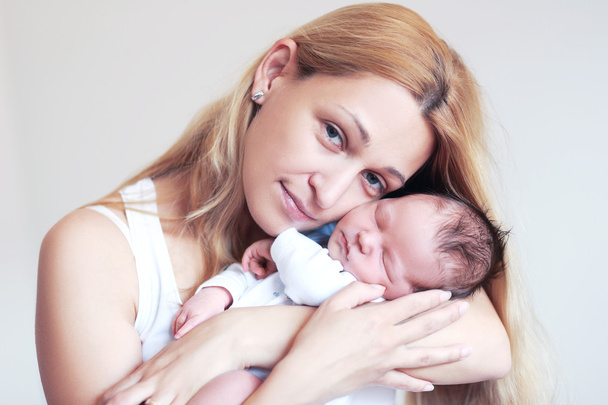 Madre e il suo neonato
 - Foto, immagini