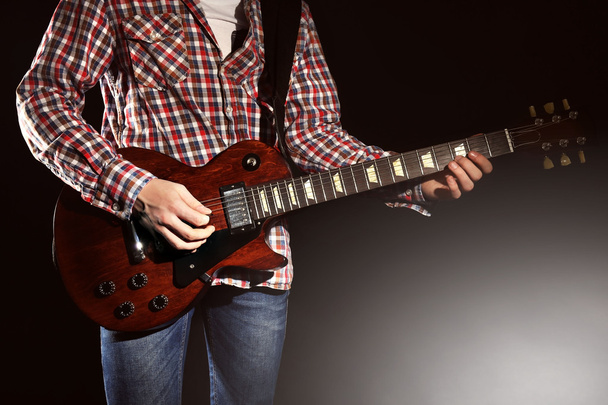 man with electric guitar  - Foto, imagen